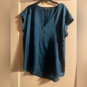 New York & Company Zip Up Blouse